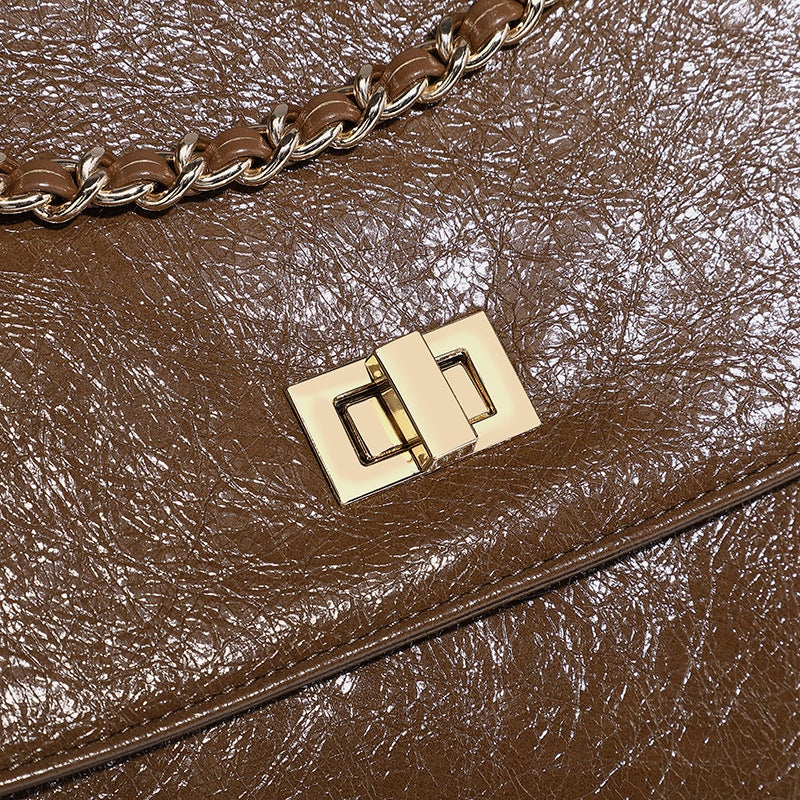 Flip Chain Bag Women'S 2024 Spring And This Year'S Popular High-End Texture Niche French Retro Messenger Bag - Image 5