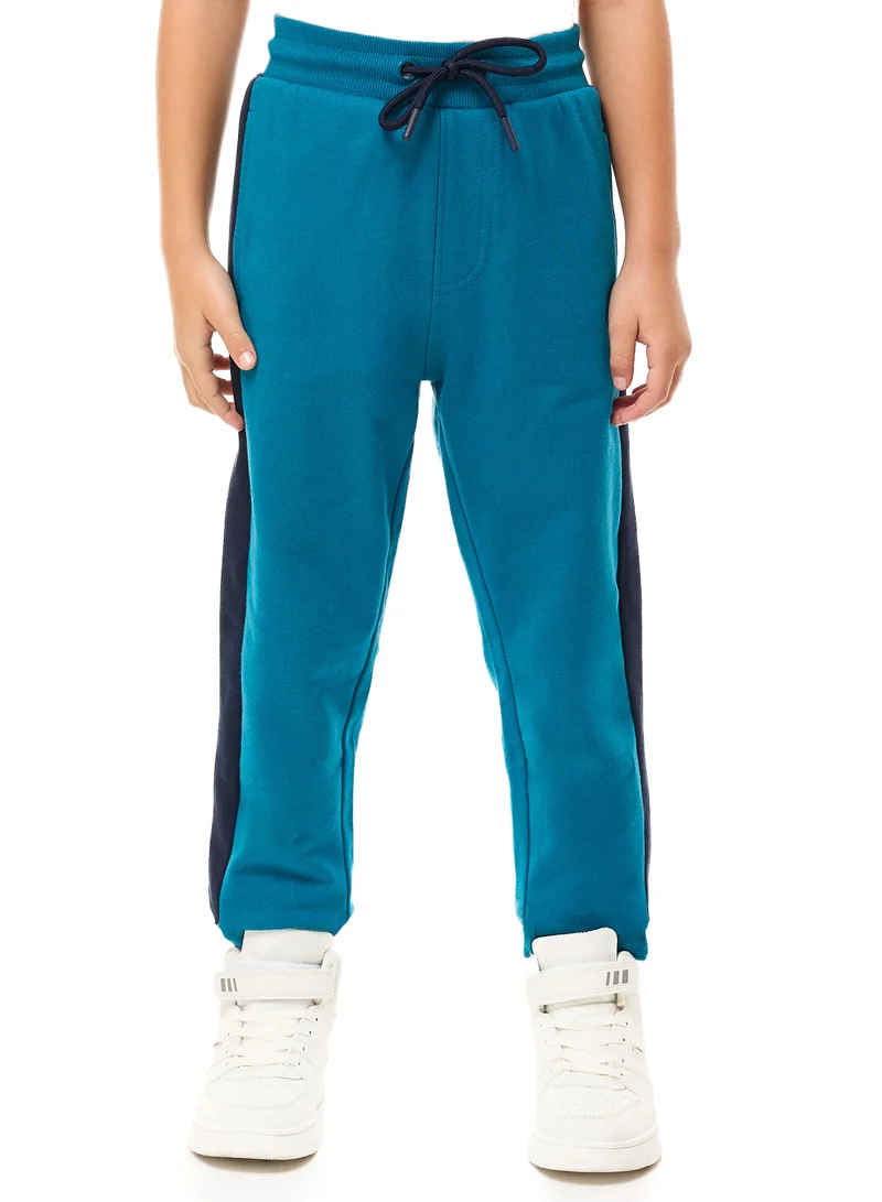 victor and jane Boys' 2-Piece Half zipper Hoodie and Jogger Set (2 -8 yrs)