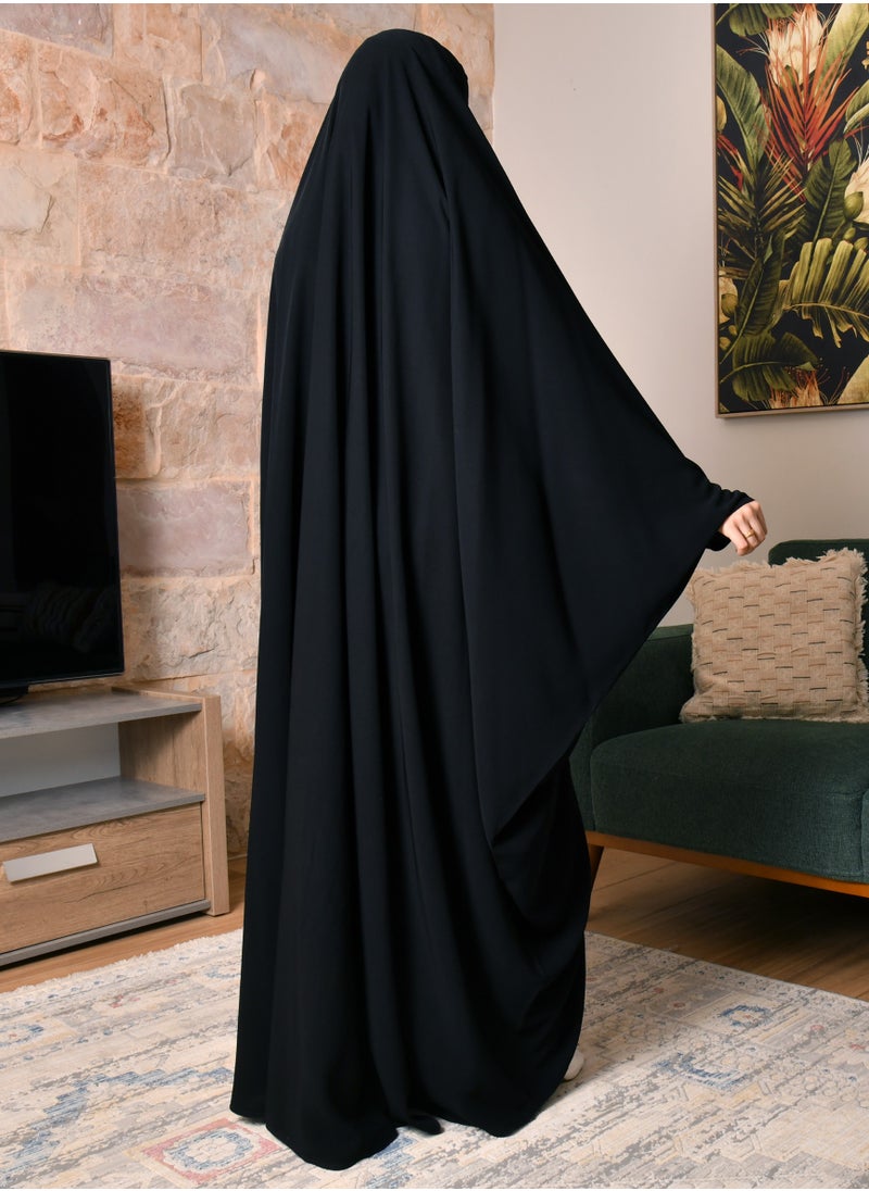 عبايات حوراء - عباية رأس مفتوحة بمطاط لتثبيت العباية - Image 1