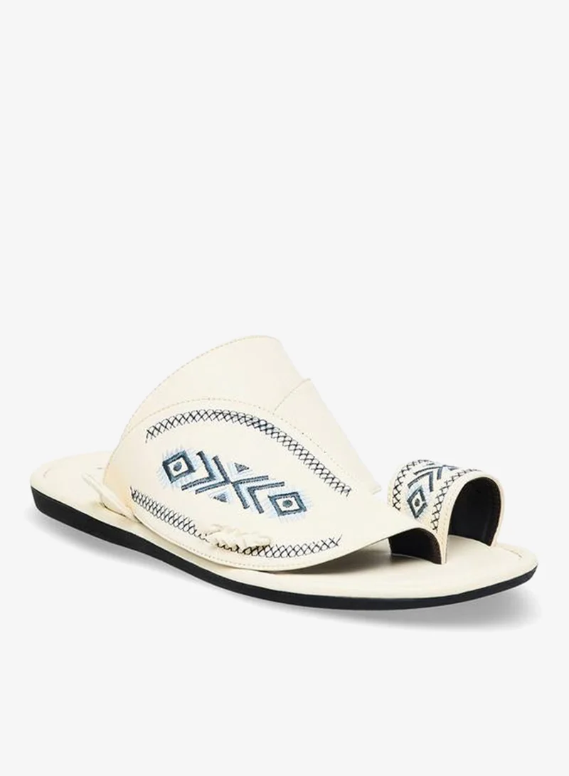 الواحة Men Embroidered Arabic Sandals Ramadan Collection