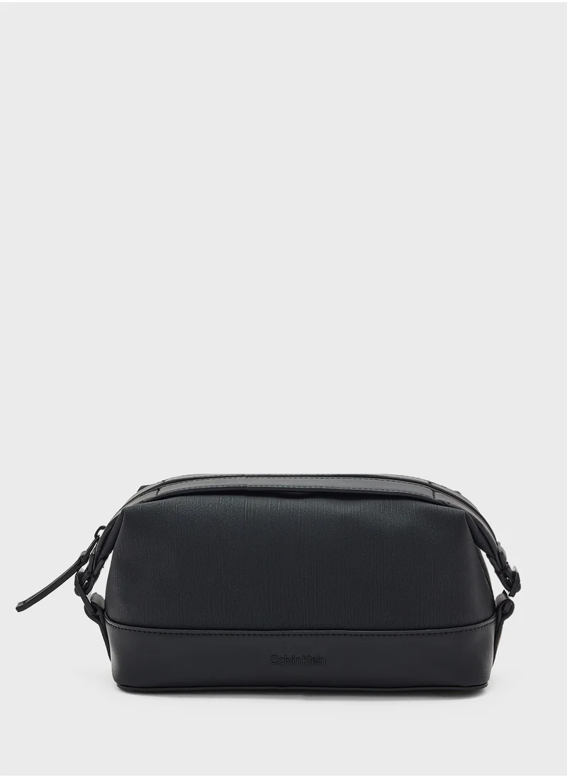 CALVIN KLEIN TECH SENSUAL WASHBAG