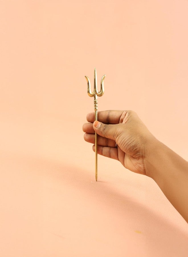 Putrika Brass Trishul for Pooja 6 Inch |Shiv Trident for Temple Décor|Pital Golden Finish Lord Shiva Trishul |Brass Trident Stick for Mandir|Hindu Religious Pooja Item (32g)-Small(Insert SOOLAM) - Image 4