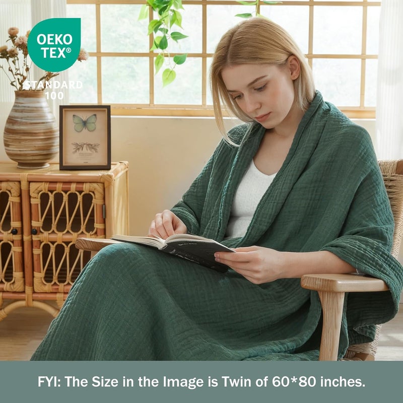 EMME Muslin Blanket for Adults 100% Cotton, 127 x 177 cm Forest Green Summer Throw Blankets for Couch, Breathable Gauze Blanket All Seasons, Soft and Lightweight Pre-Washed Cotton Blanket - Image 5