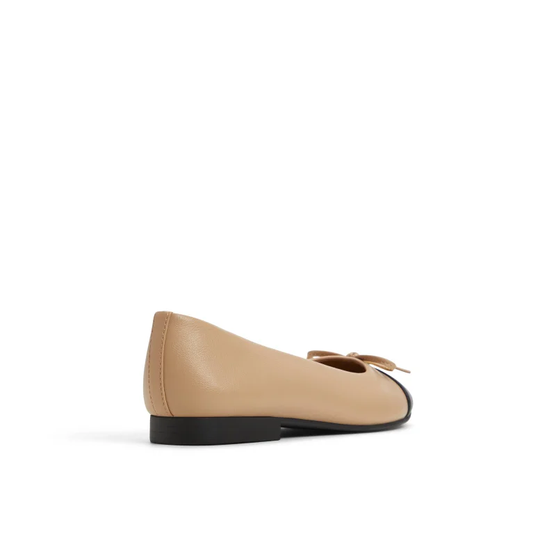 CALL IT SPRING SWEETY Ballerina Flat