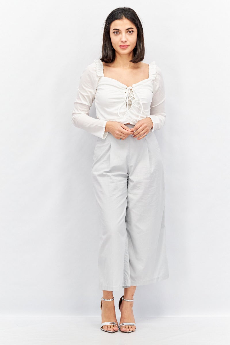 I SAW IT FIRST - Women Scoop Neck Long Sleeve Solid Crop Top, White - Image 1