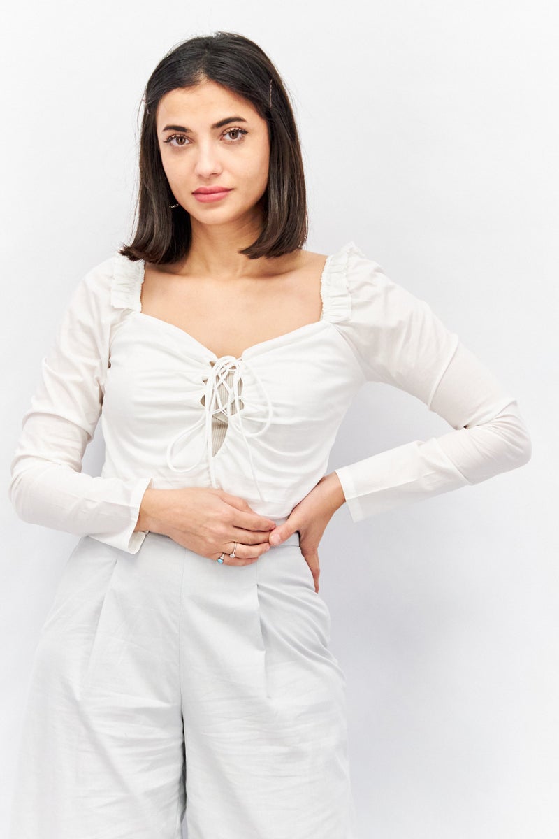 I SAW IT FIRST - Women Scoop Neck Long Sleeve Solid Crop Top, White - Image 1