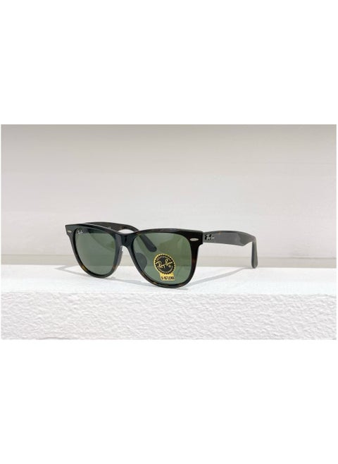 Unisex Full Rim Sunglasses Ray-Ban Wayfarer RB2140 Size: 54 Mm