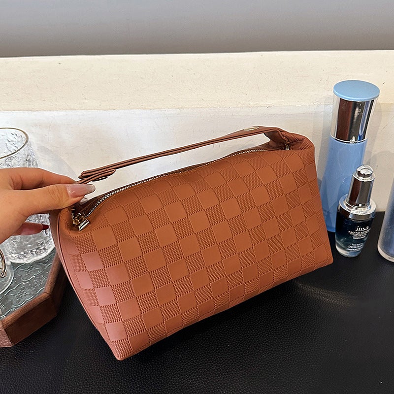 2024 Simple Portable Cosmetic Bag Casual Handbag Portable Travel Simple All-Match Fashion Cosmetic Storage Bag - Image 1