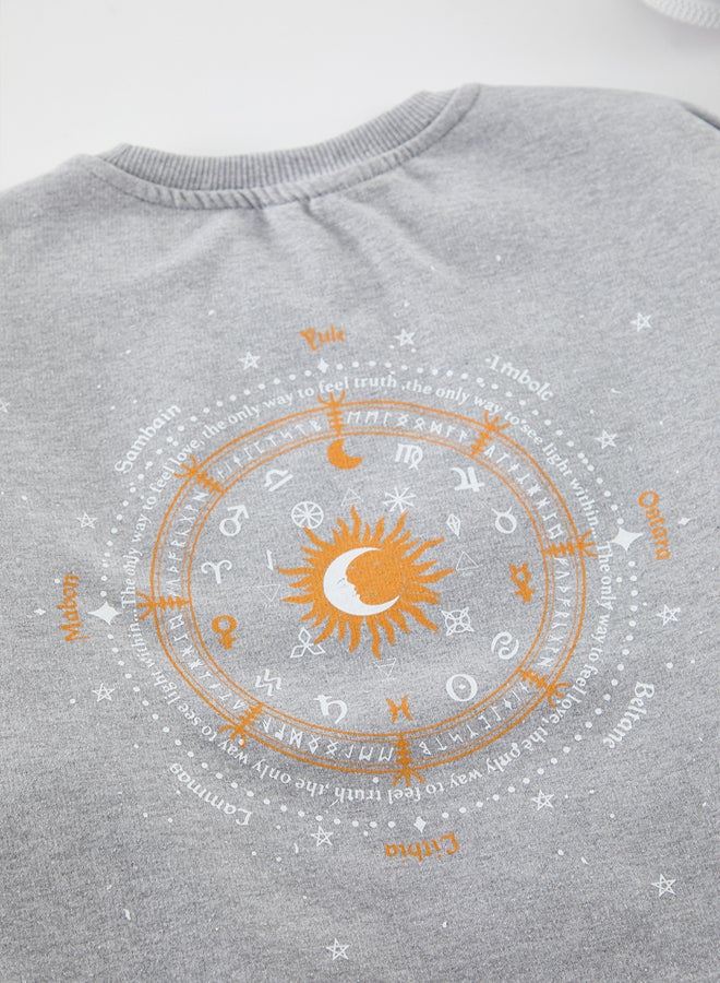 trendyol Grey Melange Regular/Normal Cut Crew Neck Printed Inside Polar Fleece Sweatshirt - Image 5