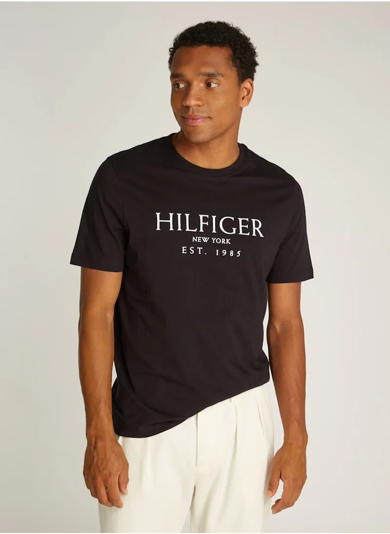 TOMMY HILFIGER Logo Crew Neck T-Shirt