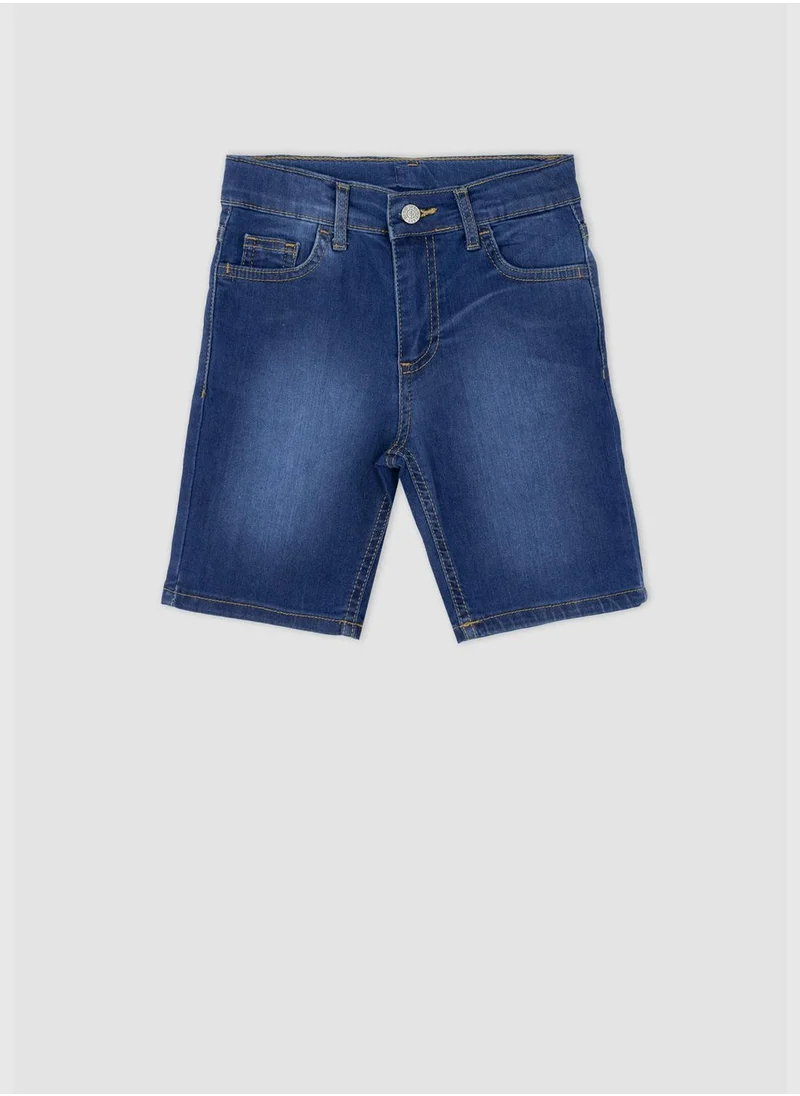 ديفاكتو Side Pockets Jean Bermuda Short
