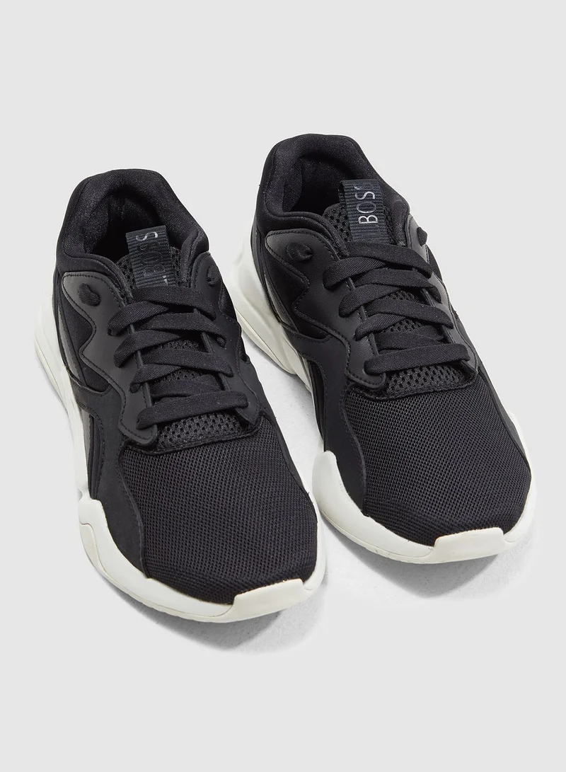 PUMA Lola Plaku Nova Girl Boss