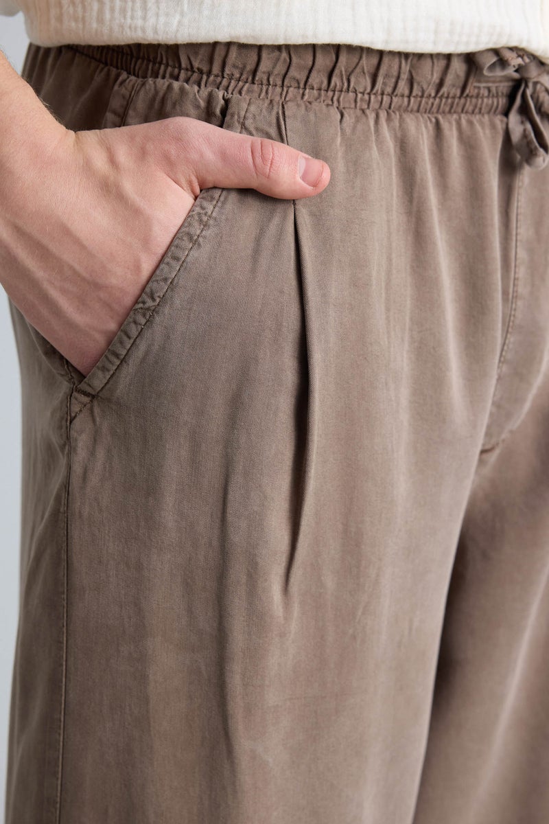 DeFacto Brown Man Premium Barrel Fit Trousers Casual - Image 4