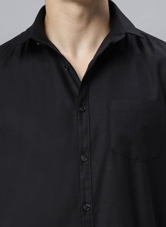 Hence Men Spread Collar Solid Cotton Slim Fit Casual Shirt - Image 2