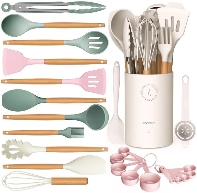SILICONE COOKING UTENSILS SET SILICONE KITCHEN UTENSILS FOR COOKING WOODEN HANDLES 446F HEAT RESISTANT KITCHEN UTENSIL SPATULA SETS GADGETS FOR NONSTICK COOKWARE BPA FREE MULTICOLOUR
