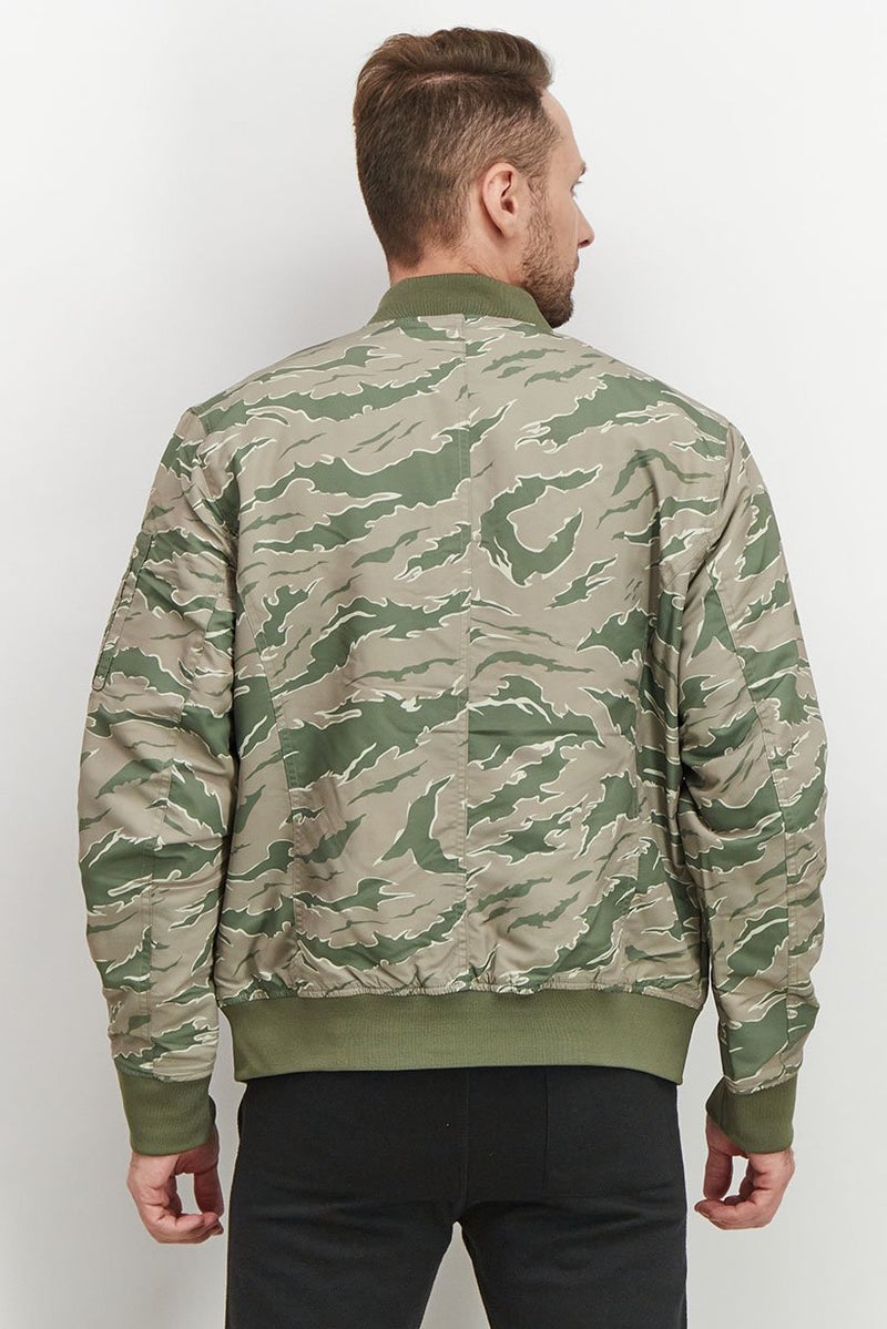 LUCKY BRAND Men Round Neck Camouflage Long Sleeve Bomber Jacket, Green Combo - Image 2