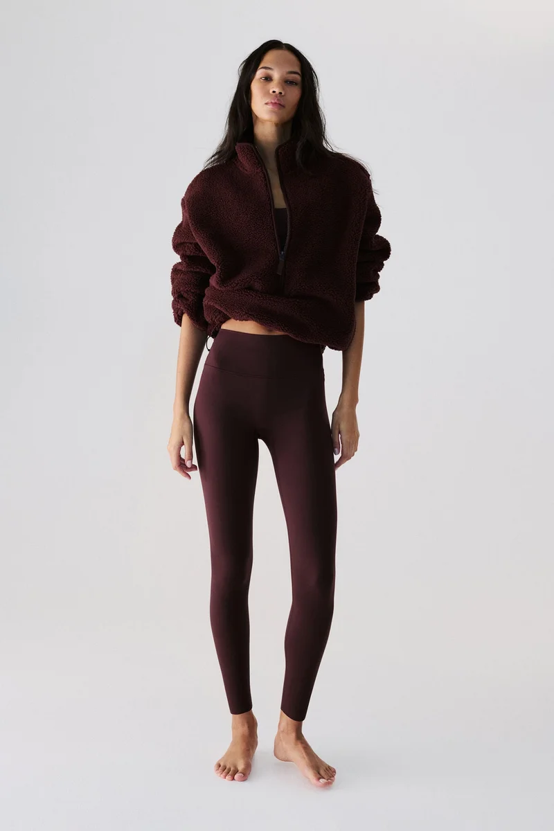 اتش اند ام لغينغز رياضي من نسيج سوفت موف