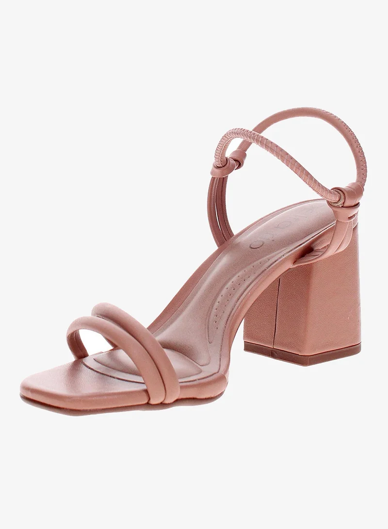 بيرا ريو صنادل بكعب متوسط للنساء - أحذية أنيقة ومريحة لأي مناسبة