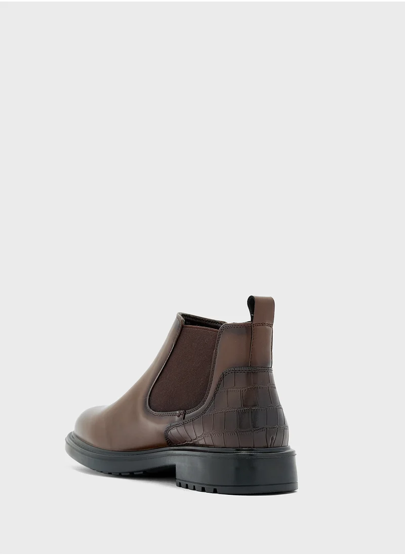 روبرت وود Croc Emboss Detail Chelsea Boots