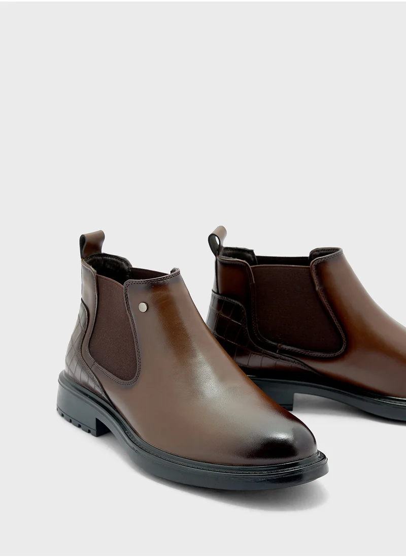 روبرت وود Croc Emboss Detail Chelsea Boots