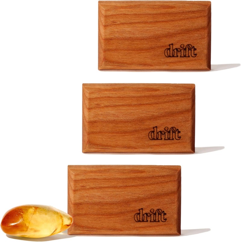 دريفت معطر هواء السيارة دريفت - معطر هواء خشبي - مزيل رائحة السيارة - إعادة تعبئة برائحة العنبر - عبوة من 3 - Image 1