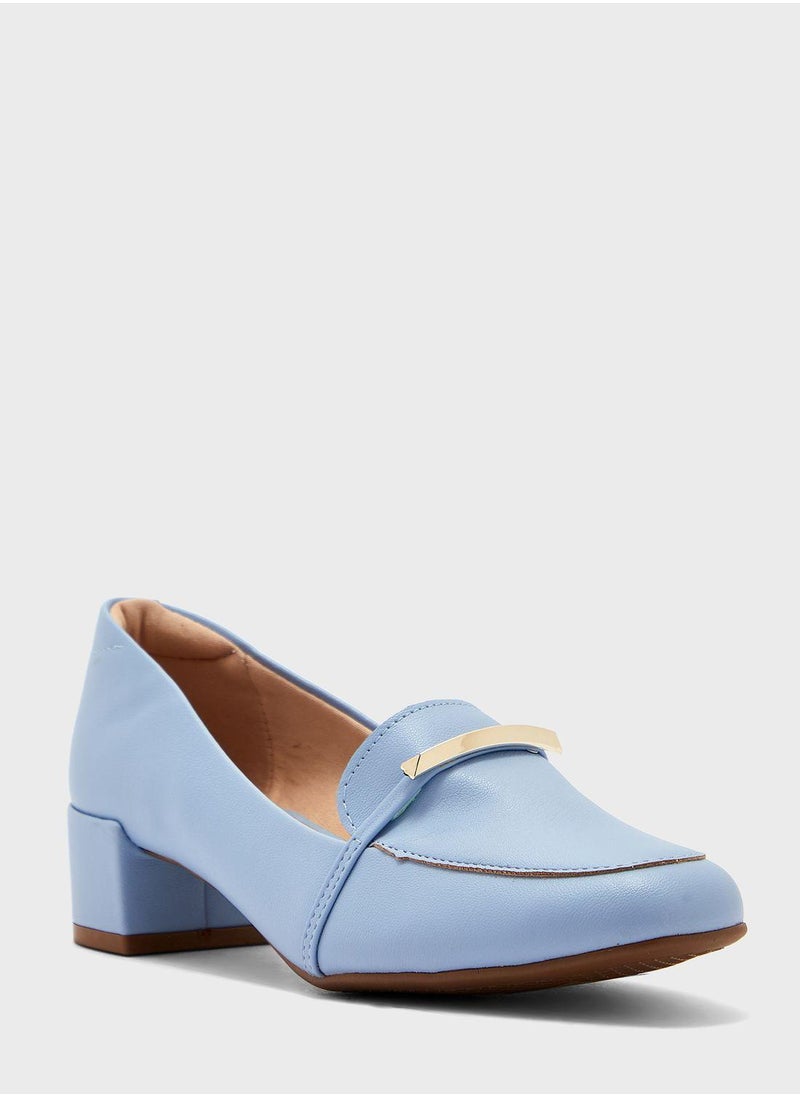 Beira Rio Lia Close Toe Moccasins  - Image 2