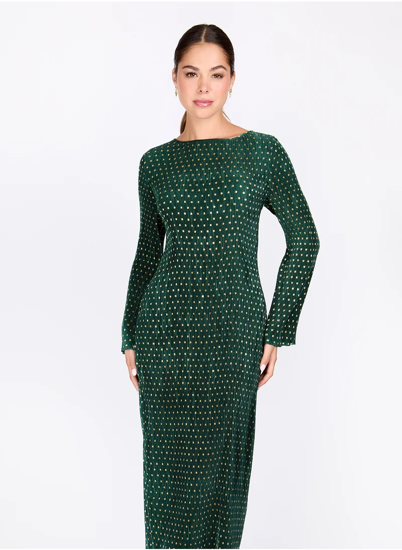 Little Mistress Crew Neck Plisse Dress
