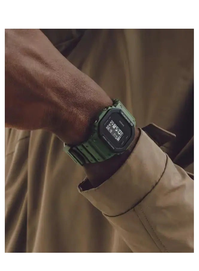 G-SHOCK Casual Green Digital Men's Watch - DW-5610UU-3DR  - Image 3