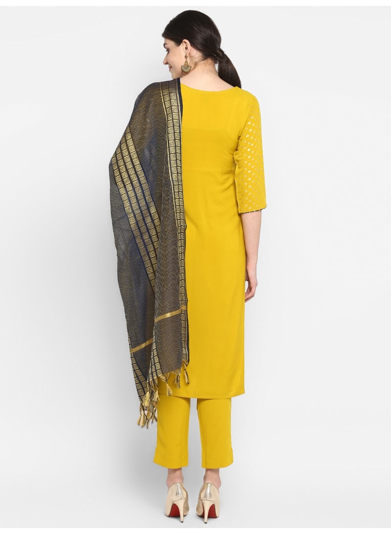 Miss Noor Indian Women Ethnic Wade Gold Print Kurta With Pant And Dupatta  - Image 2