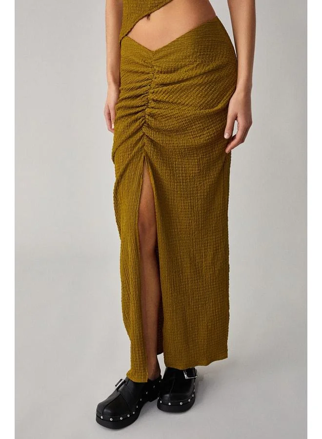 GRIMELANGE BONIA Women's Slim Fit Knitted Green Skirt with Slit Detail.