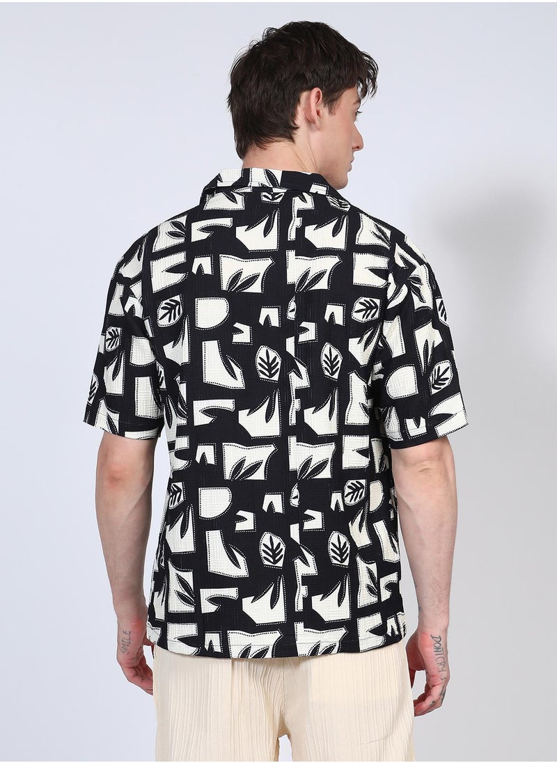 Campus Sutra Men's Onyx Black Oversized Geometric Foliage Shirt  - Image 4