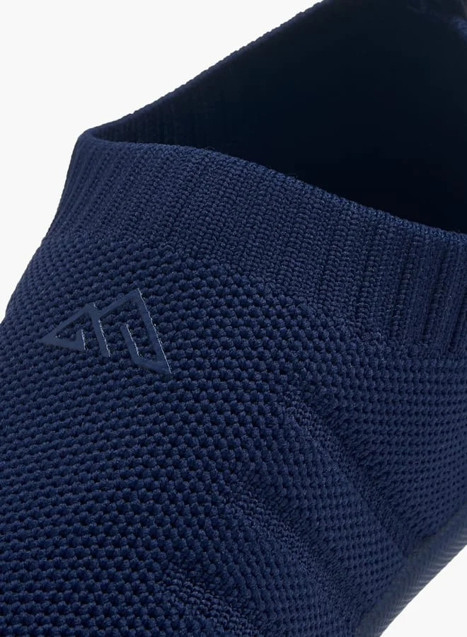 Oaklan by Shoexpress Boys Textured Slip-On Sports Shoes