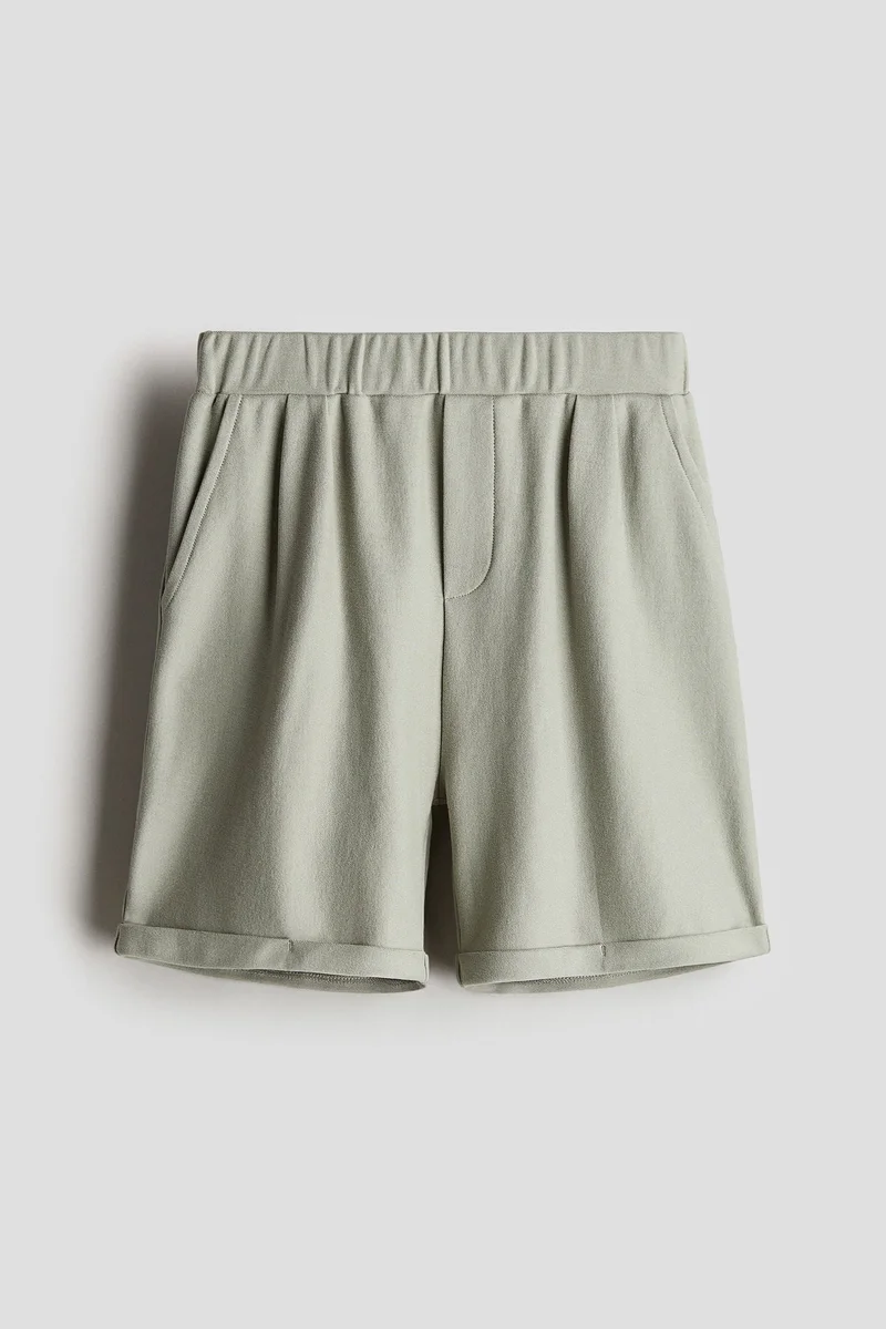 اتش اند ام شورت جيرسيه بقصة فضفاضة