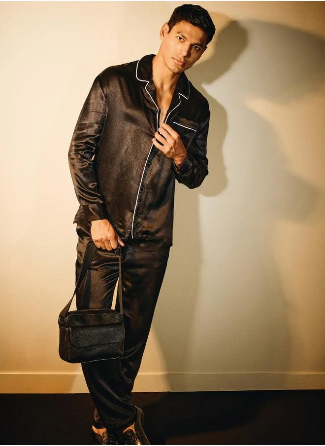 ايكونيك Iconic Piped Lounge Pants with Flexi Waist and Pockets