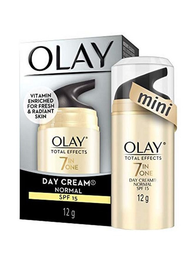Olay كريم النهار توتال إيفيكتس ميني; مع فيتامين B5 نياسيناميد شاي أخضر SPF 15; مناسب للبشرة العادية والجافة والدهنية والمختلطة; 12 جرام - Image 2