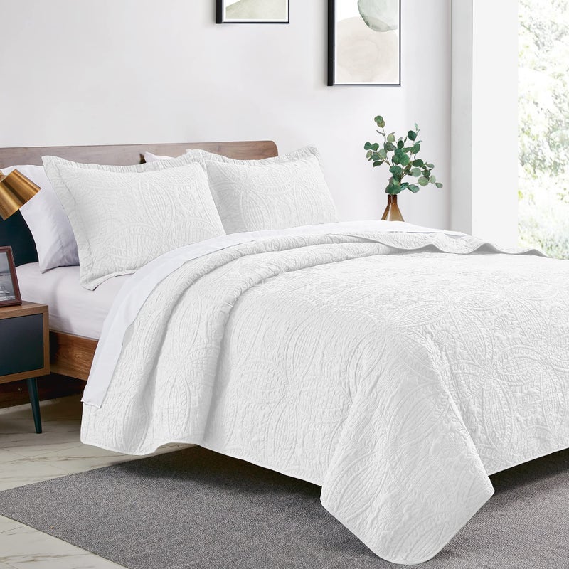 Love's cabin Love's cabin King Size Quilt Set White Bedspreads - Soft Bed Summer Quilt Lightweight Microfiber - Modern Style Coin Pattern Coverlet for All Season - 3 Piece (1 Quilt, 2 Pillow Shams)  - Image 2