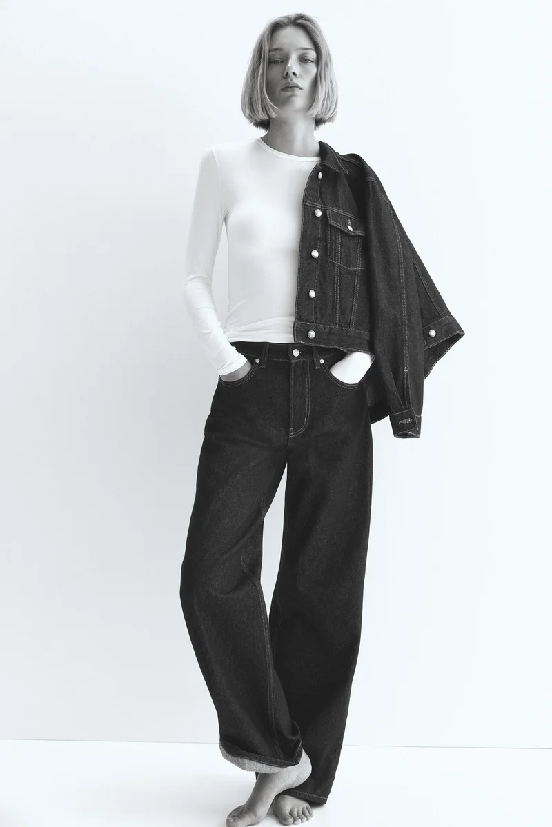 اتش اند ام بلوزة من الجيرسيه