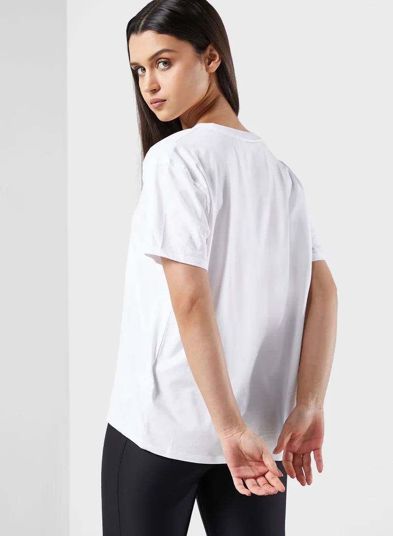 UNDER ARMOUR Essential T-Shirt