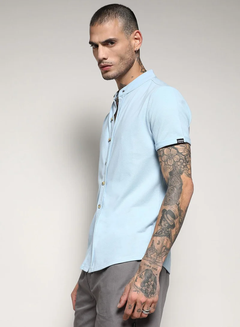 Campus Sutra Campus Sutra Men's Light Blue Basic Shirt For Casual Wear | Mandarin Collar | Short Sleeve | Button Closure | Cotton Shirt Crafted With Comfort Fit For Everyday Wear