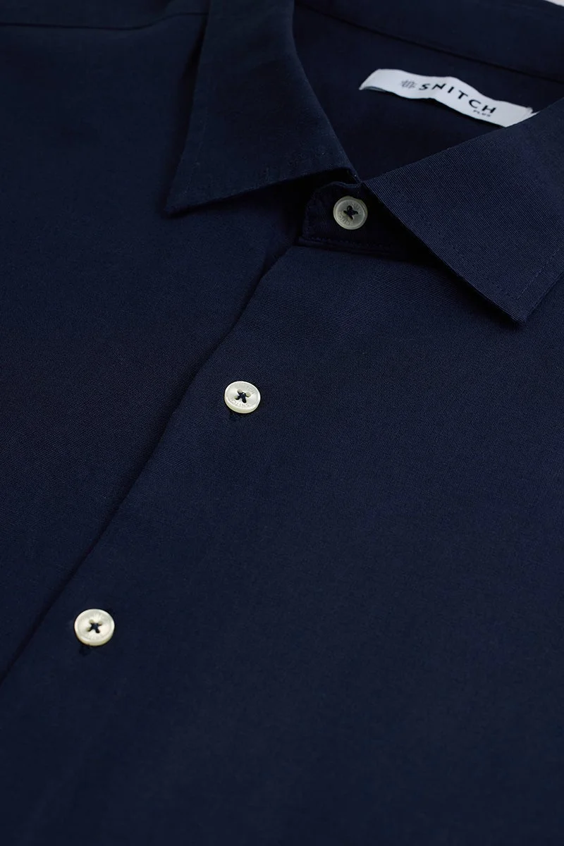 سنيتش Dark Navy Solid Regular Fit Plus Size Shirt