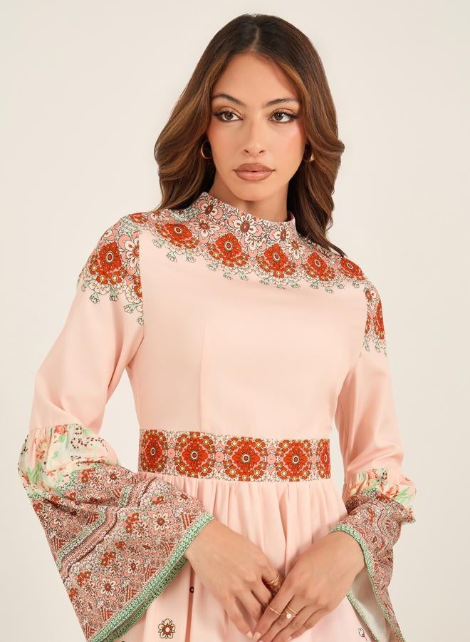 فستان بطبعة زهور