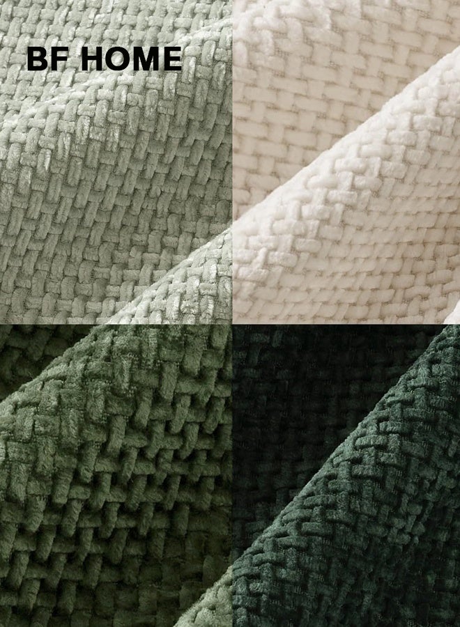 BF HOME Set of 4 in Green Tones 45x45 cm Velvet-Like Chenille Cushion Covers – Soft, Durable, Invisible Zipper, Solid Color Throw Pillow Cases for Sofa - Image 4