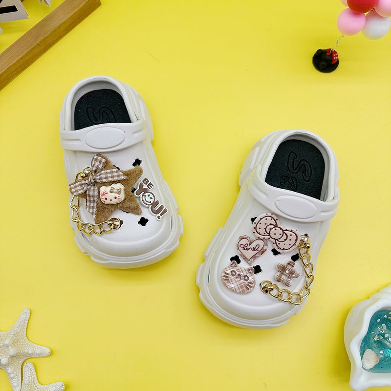 New Fashionable Boys And Girls Slippers Cartoon Chain Five-Pointed Star Kt Cat Versatile Eva Hole Shoes Soft Bottom Anti-Slip Bag - Image 1