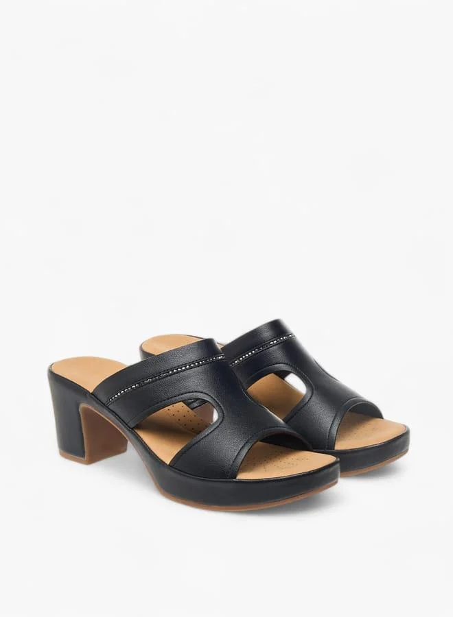 فلورا بيلا من شو إكسبرس صنادل نسائية سهلة الارتداء بكعب عريض مزين