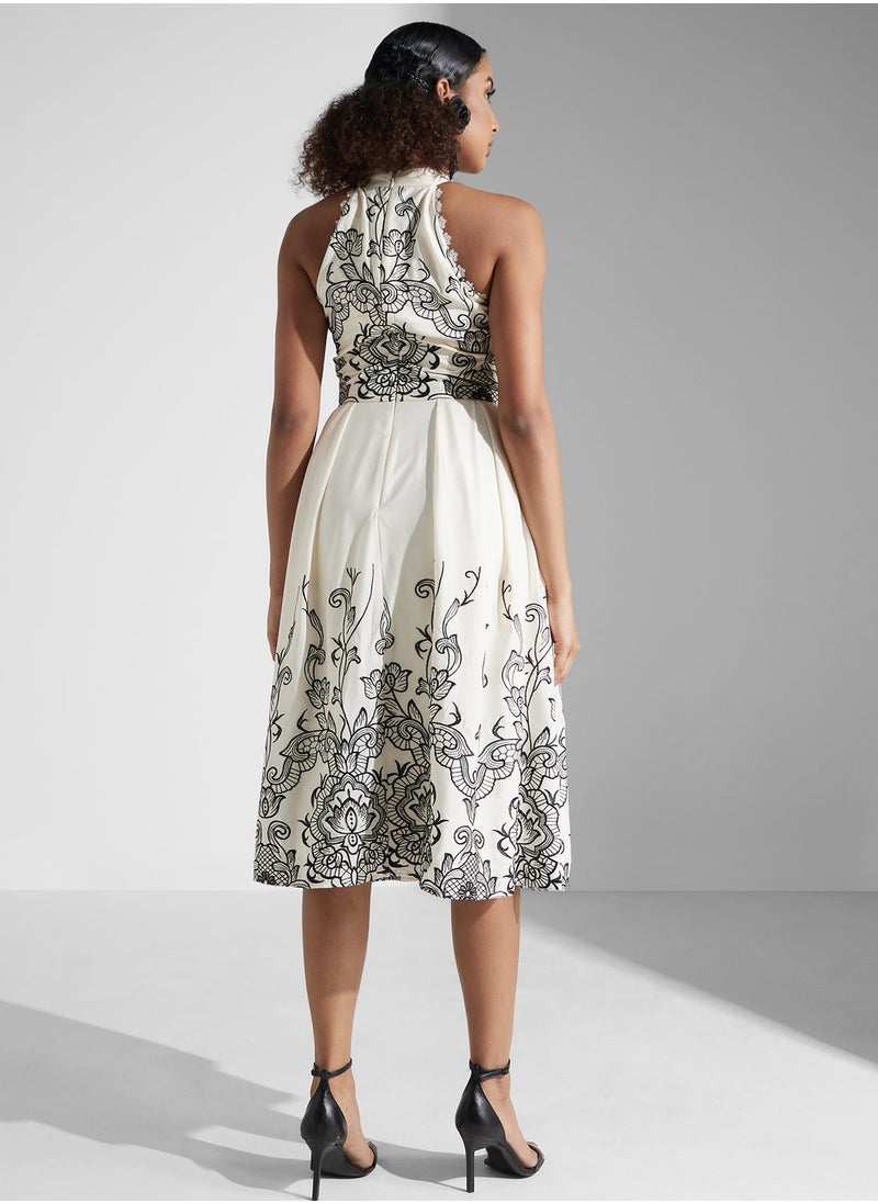Frock and Frill Floral Applique Midi Dress  - Image 2