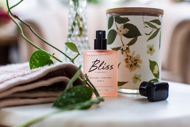 RawChemistry Bliss Pheromone Infused Perfume for Women â€“ Women's Perfume Spray Infused with Pheromones â€“ Bliss by Raw Chemistry Scent with Feromonas â€“ con Feromonas para Mujer - Image 4