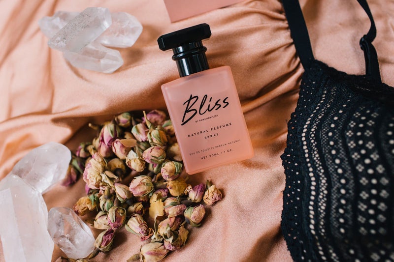 RawChemistry Bliss Pheromone Infused Perfume for Women â€“ Women's Perfume Spray Infused with Pheromones â€“ Bliss by Raw Chemistry Scent with Feromonas â€“ con Feromonas para Mujer - Image 3