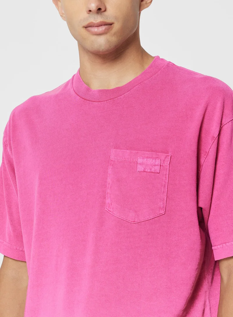 VANS  Premium Wash Pocket T-Shirt for Men | Best Price UAE