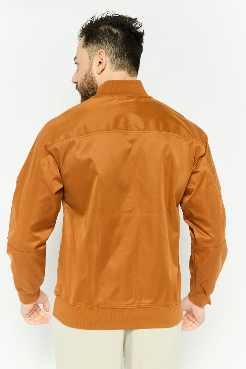 PUMA جاكيت رياضي للرجال بأكمام طويلة مناسب للخارج، بني - Image 4