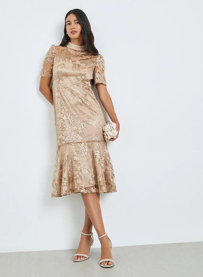 Styli Beige All-Lace Mermaid Hem Midi Dress